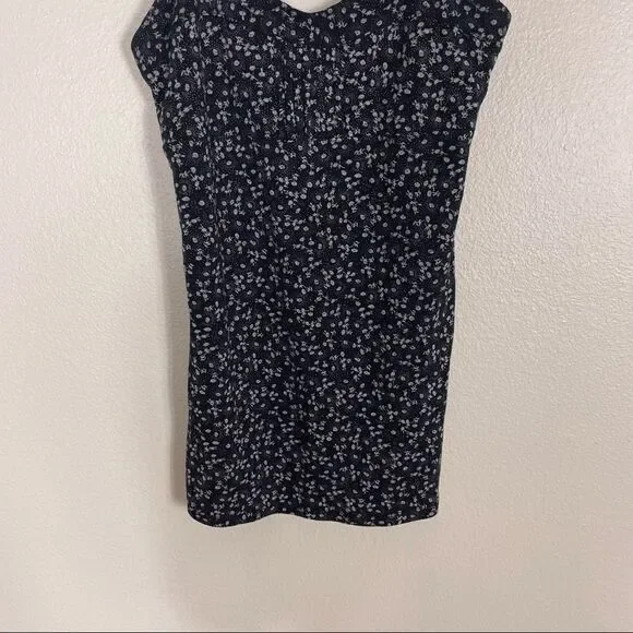 ASO TVD RARE Intimately Free People Black w/ White Floral Cami Tank Top - Picture 5 of 9